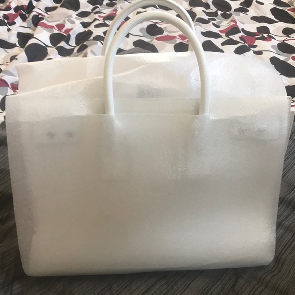 Saint Laurent Medium Soft De Jour Leather Tote - Picture 6 of 8